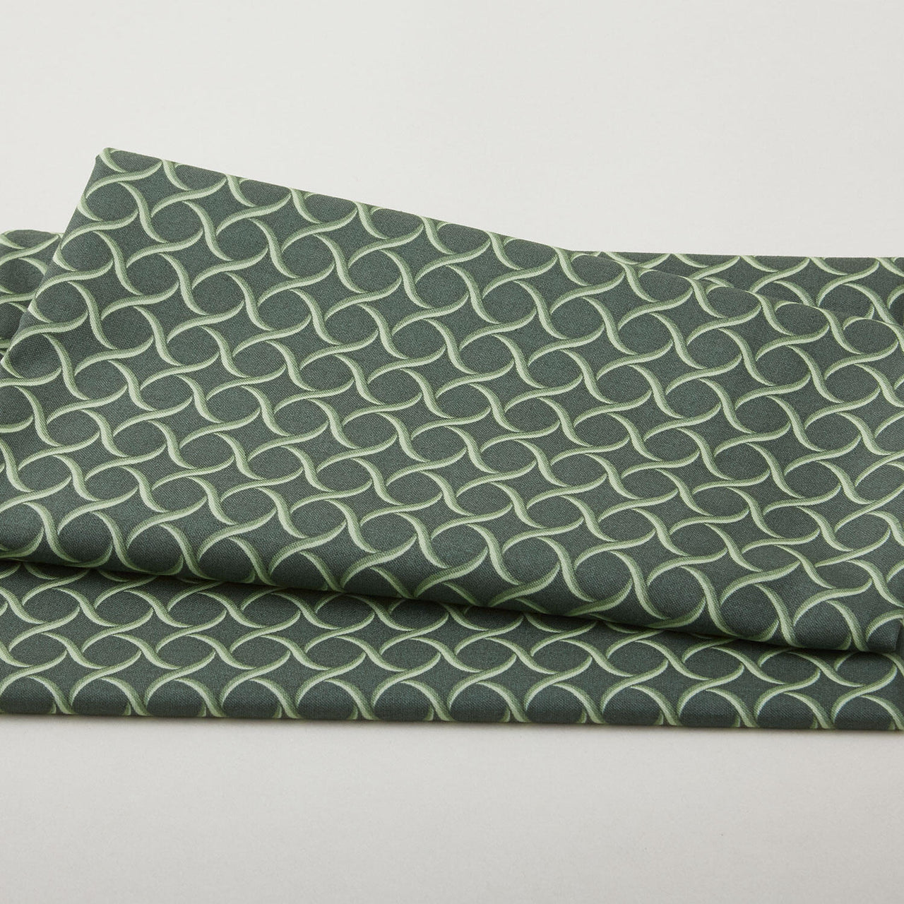 Garden Pride - Scroll Green 2 Yard Cut