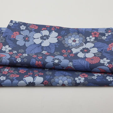 Carnaby Street - Focal Floral Navy 2 Yard Cut