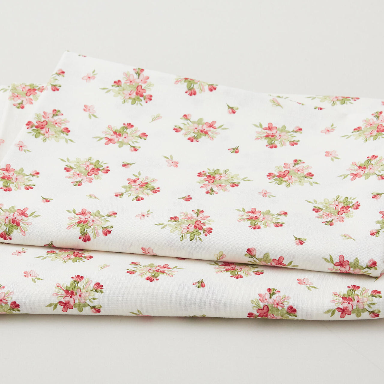 Sensibility Favorites - Tiny Bouquets Natural 2 Yard Cut