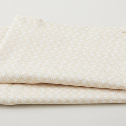 Sensibility Favorites - Fleur de lis Natural 2 Yard Cut