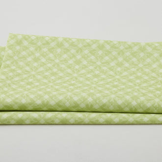 Bloom On Favorites - Geo Green 2 Yard Cut