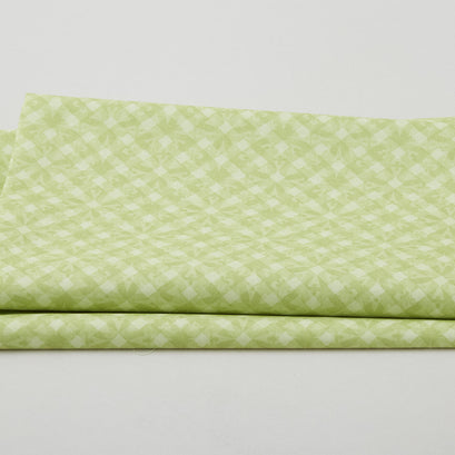 Bloom On Favorites - Geo Green 2 Yard Cut