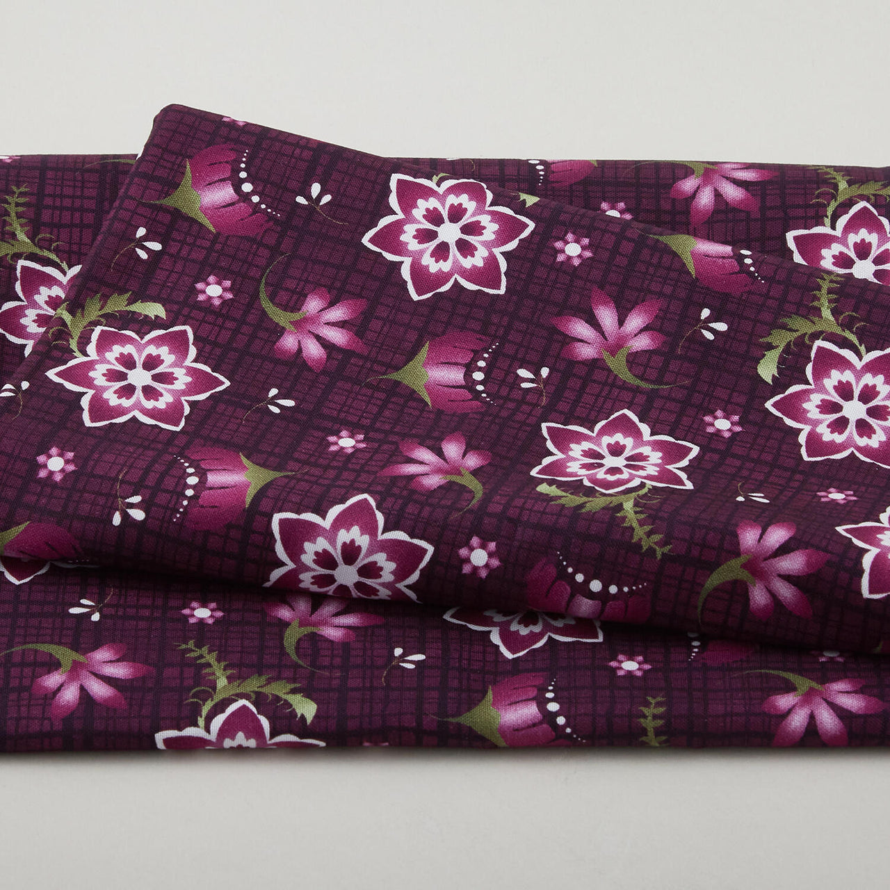 Amour Favorites - Stylized Floral Deep Plum 2 Yard Cuts