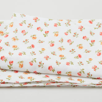 Rose Marie Gifts - Rose Marie Buds Cream 2 Yard Cut