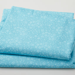 Hana on 108" Widebacks Wave 3 Yard Cut