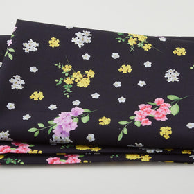 Flower Splendor - Budding Splendor Black 2 Yard Cut