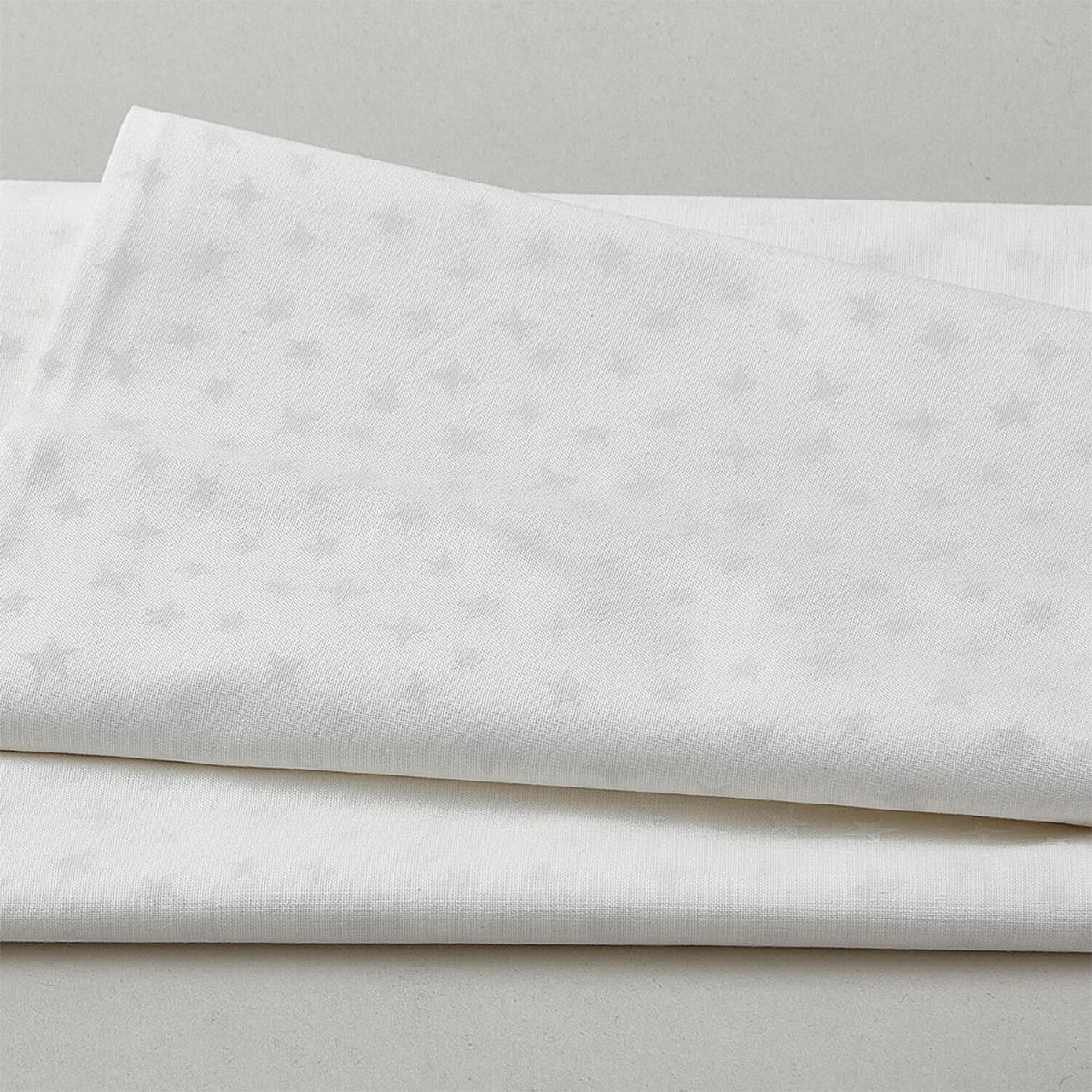Stargazer - Stargazer Soft White 5 Yard Cut