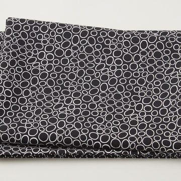 Black & White - Rocky Black 2 Yard Cut