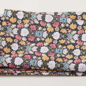 Heritage Floral - Heritage Garden Floral Black 2 Yard Cut