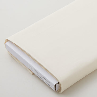 Colorworks Premium Solids - Ivory 8 Yard Bolt