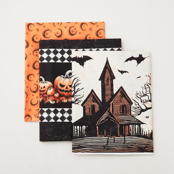 Haunted Hollow Center Stage Quilt Kit