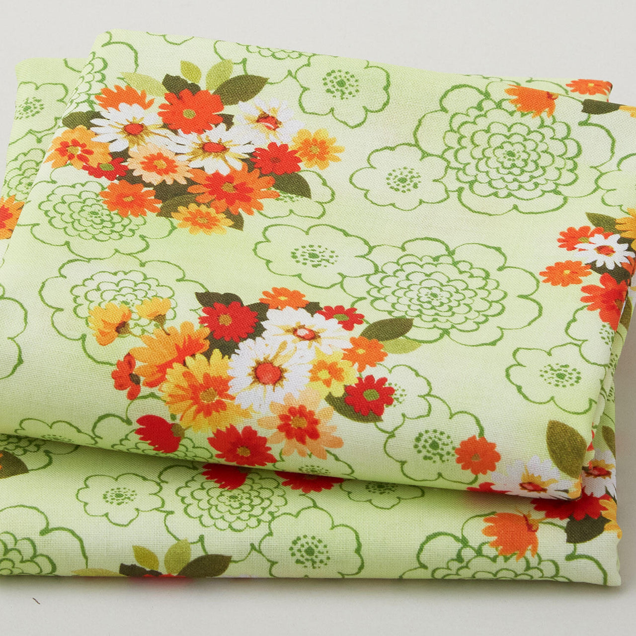 Cascading Flowers - Green 2 Yard Cut