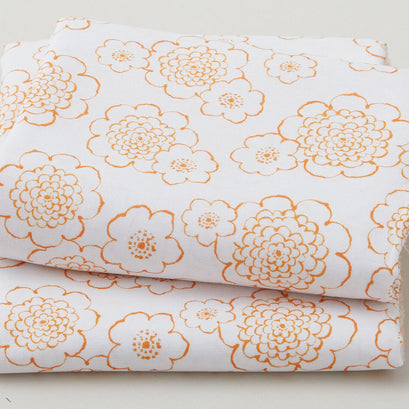 Cascading Flowers - Natural 2 Yard Cut