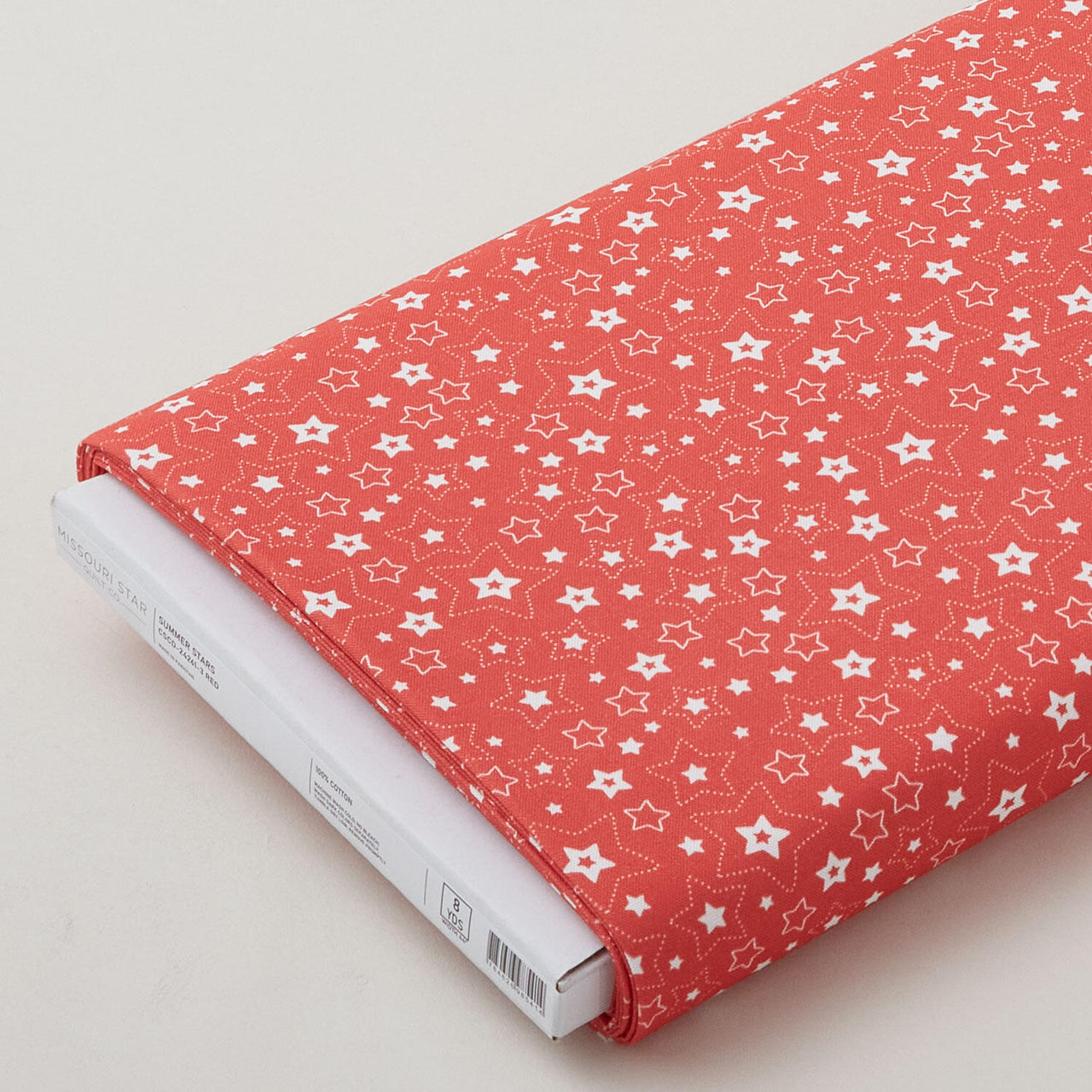 Summer Stars - Stars Linework Red 8 Yard Bolt