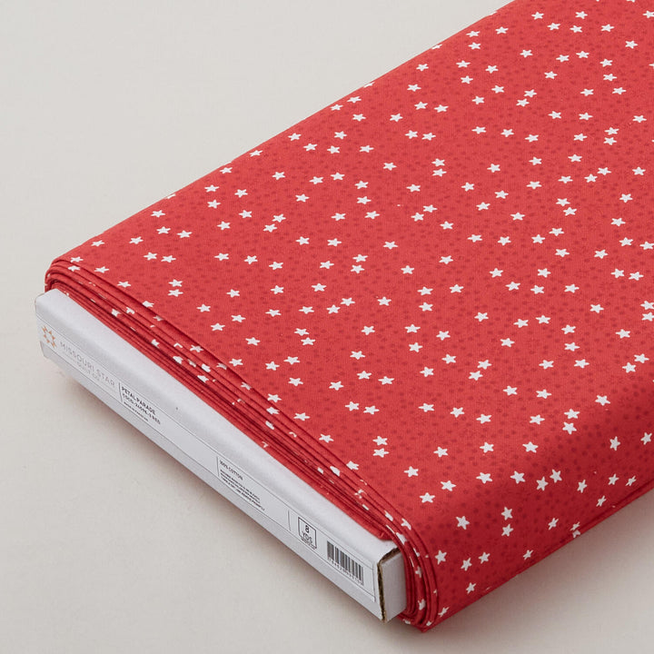 Petal Parade - Red Stars 8 Yard Bolt