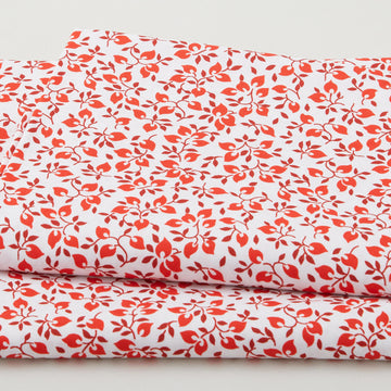 Crimson Posies Favorites - White Packed Leaves 2 Yard Cut
