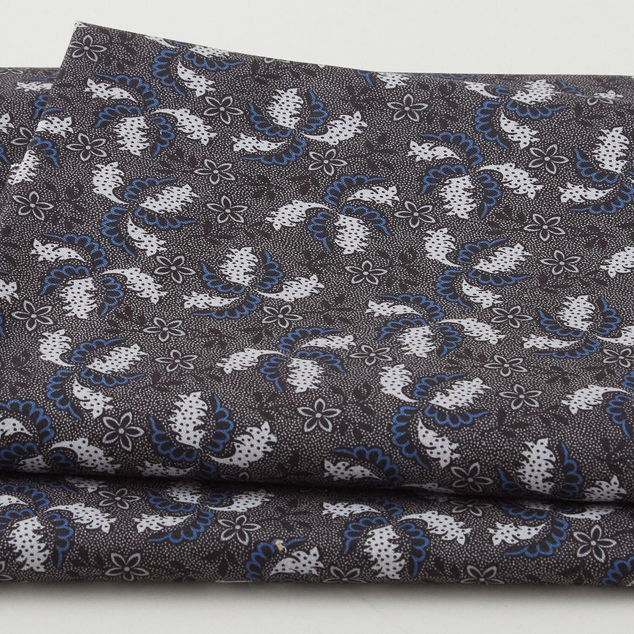 Meyer House Favorites - Charcoal Paisley Flower 2 Yard Cut