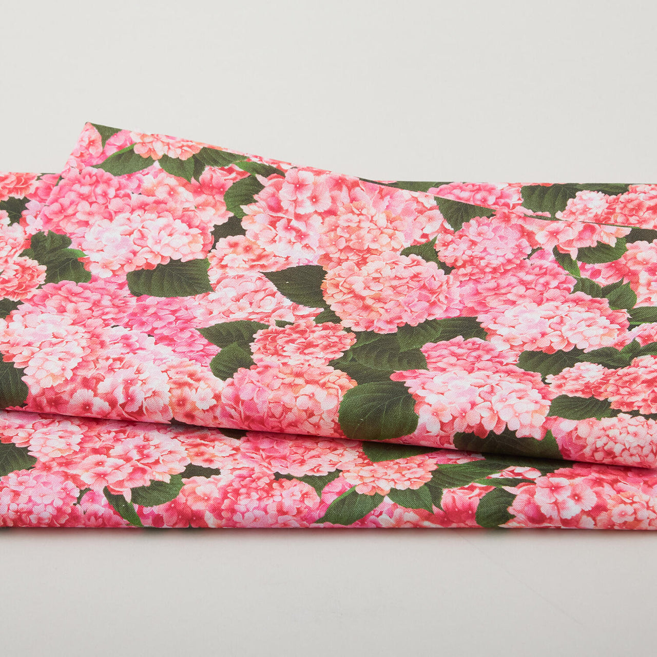 Hydrangea Gazebo Favorites - Blush Packed Hydrangea 2 Yard Cut