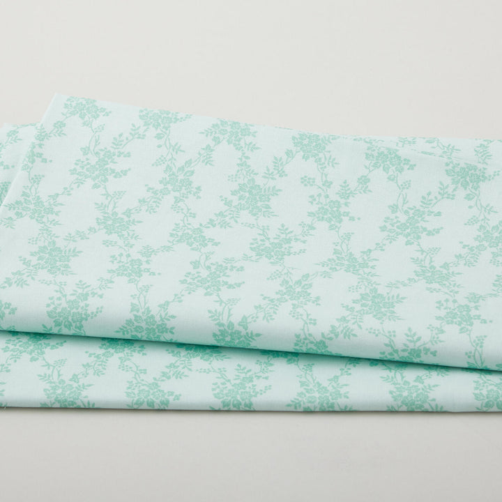 Hydrangea Gazebo Favorites - Mint Trellis 2 Yard Cut