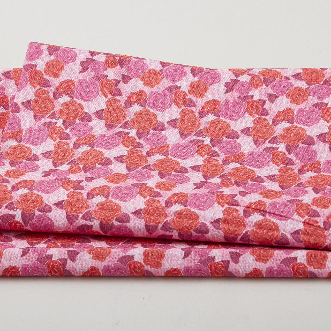 Sweetheart Blooms - Medium Roses Pink 2 Yard Cut