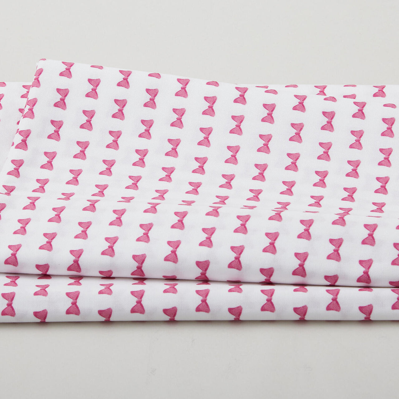 Sweetheart Blooms - Bows White 2 Yard Cut