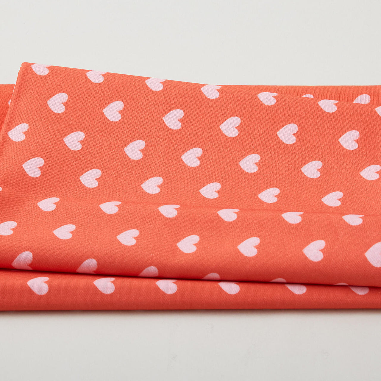 Sweetheart Blooms - Medium Hearts Red 2 Yard Cut