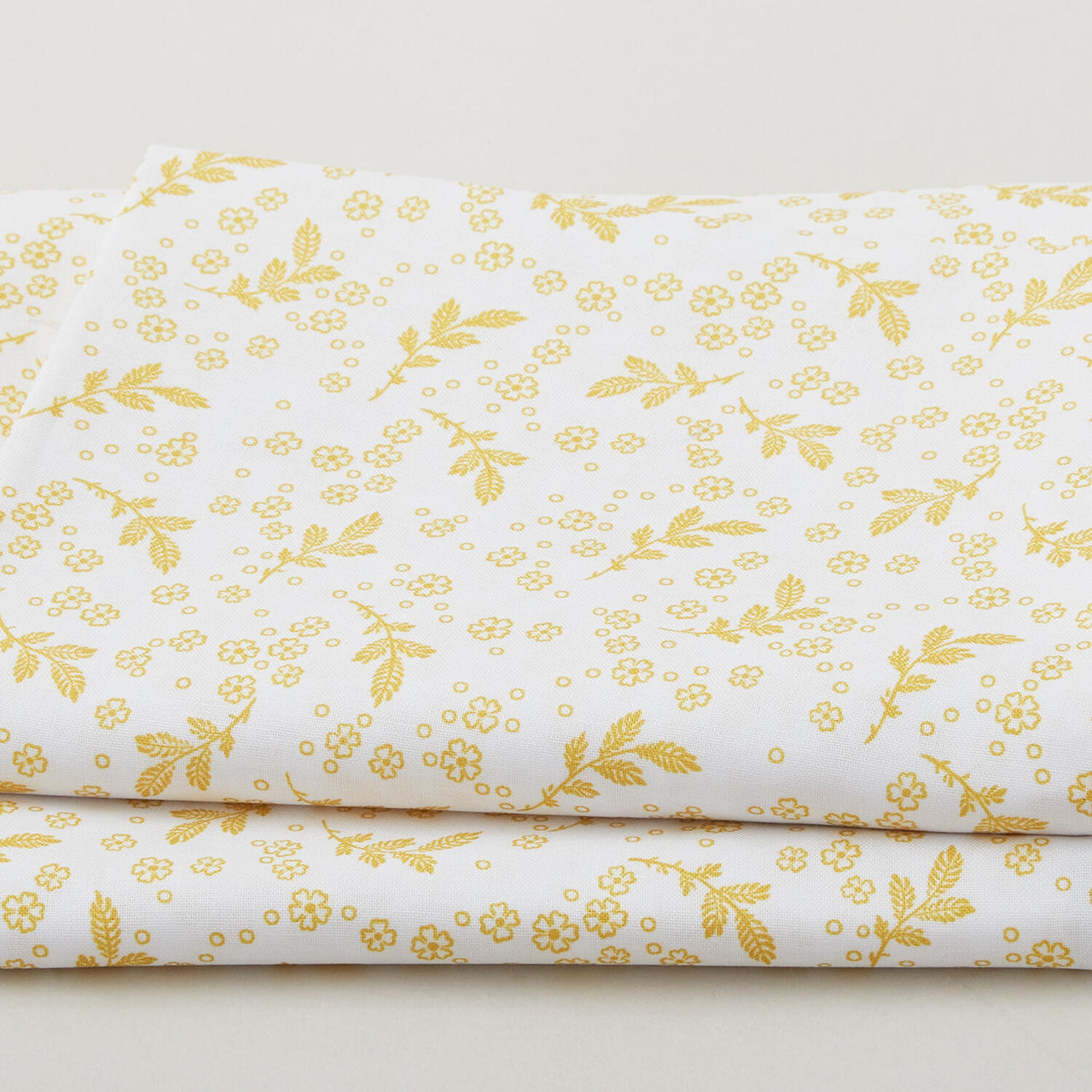 Georgette - Daffodil Tossed Sprigs 2 Yard Cut