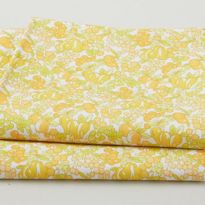 Fabric Market Favorites - Corn Yellow Fruits and Leaves 2 Yard Cut