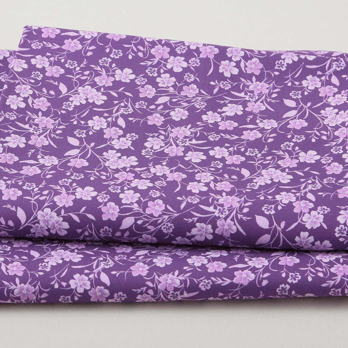 Fabric Market Favorites - Crocus Swirly Leaf Flower 2 Yard Cut
