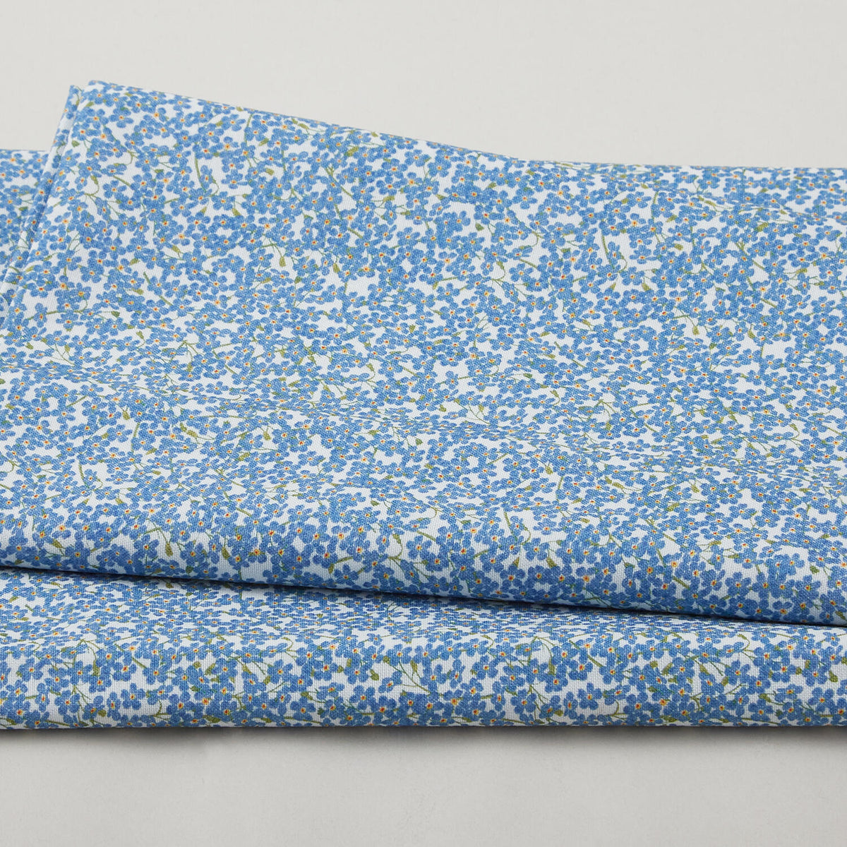 Enchanted Garden - Cream Ditsy Floral 2 Yard Cut