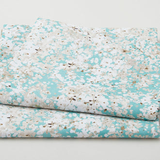 Lotus and Koi Favorites - Flowers Mint 2 Yard Cut