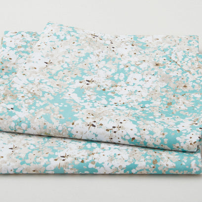 Lotus and Koi Favorites - Flowers Mint 2 Yard Cut