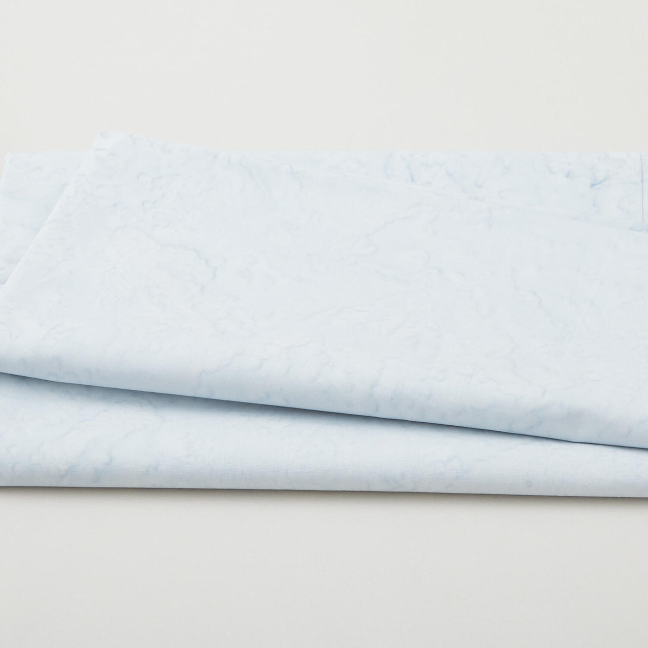 Artisan Batiks - Prisma Dyes Platinum 3 Yard Cut