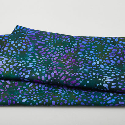 Artisan Batiks - Garden Style Favorites Emerald Dots 2 Yard Cut