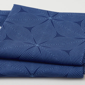 Jardin Blue Favorites - Navy Petals 2 Yard Cut