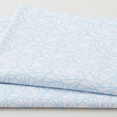 Jardin Blue Favorites - Cloud Roses 2 Yard Cut