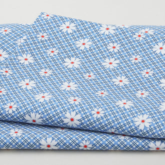 Picnics and Parades Favorites - Americana Flowers 2 Yard Cut