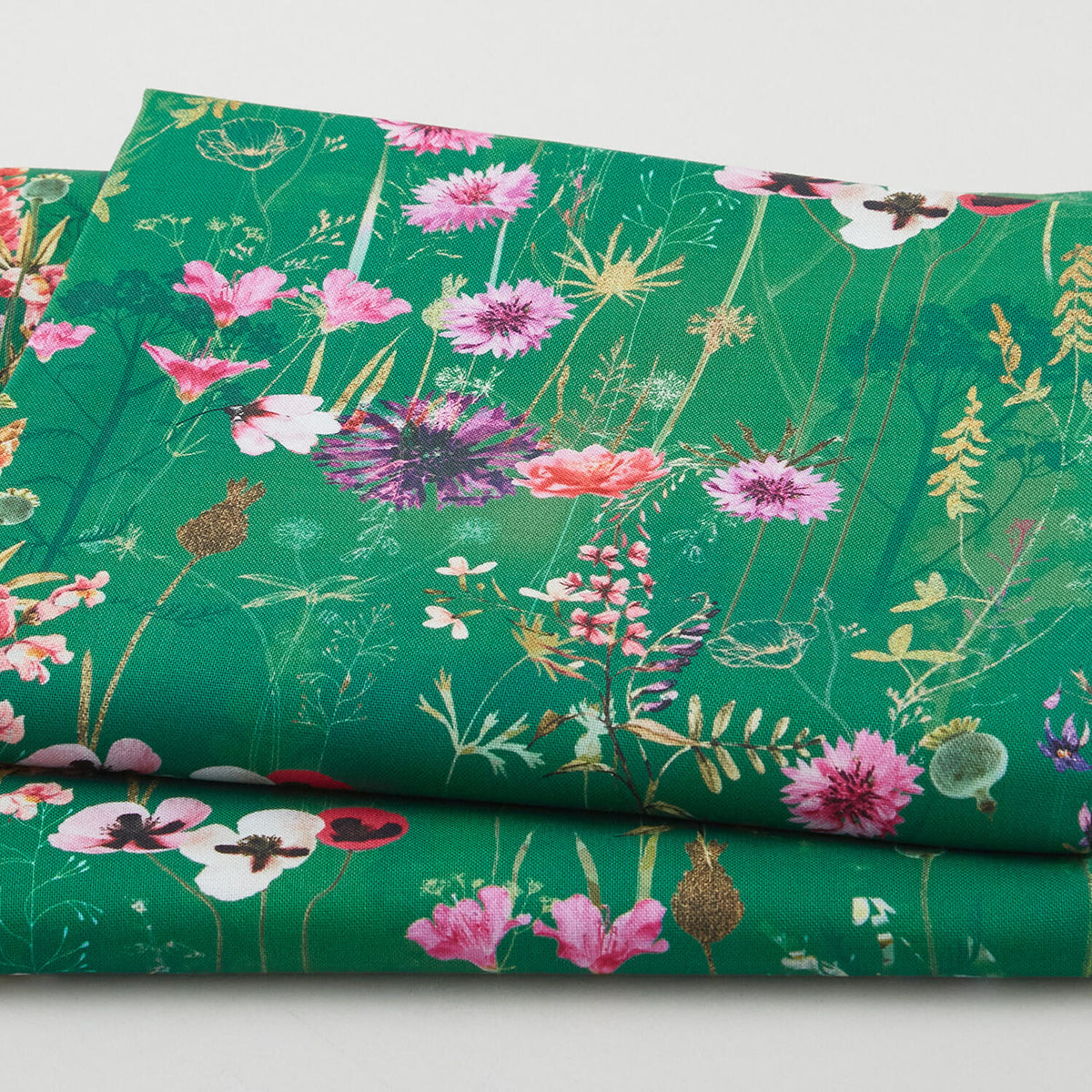 Green Garden Favorites - Clover Meadow 2 Yard Cut