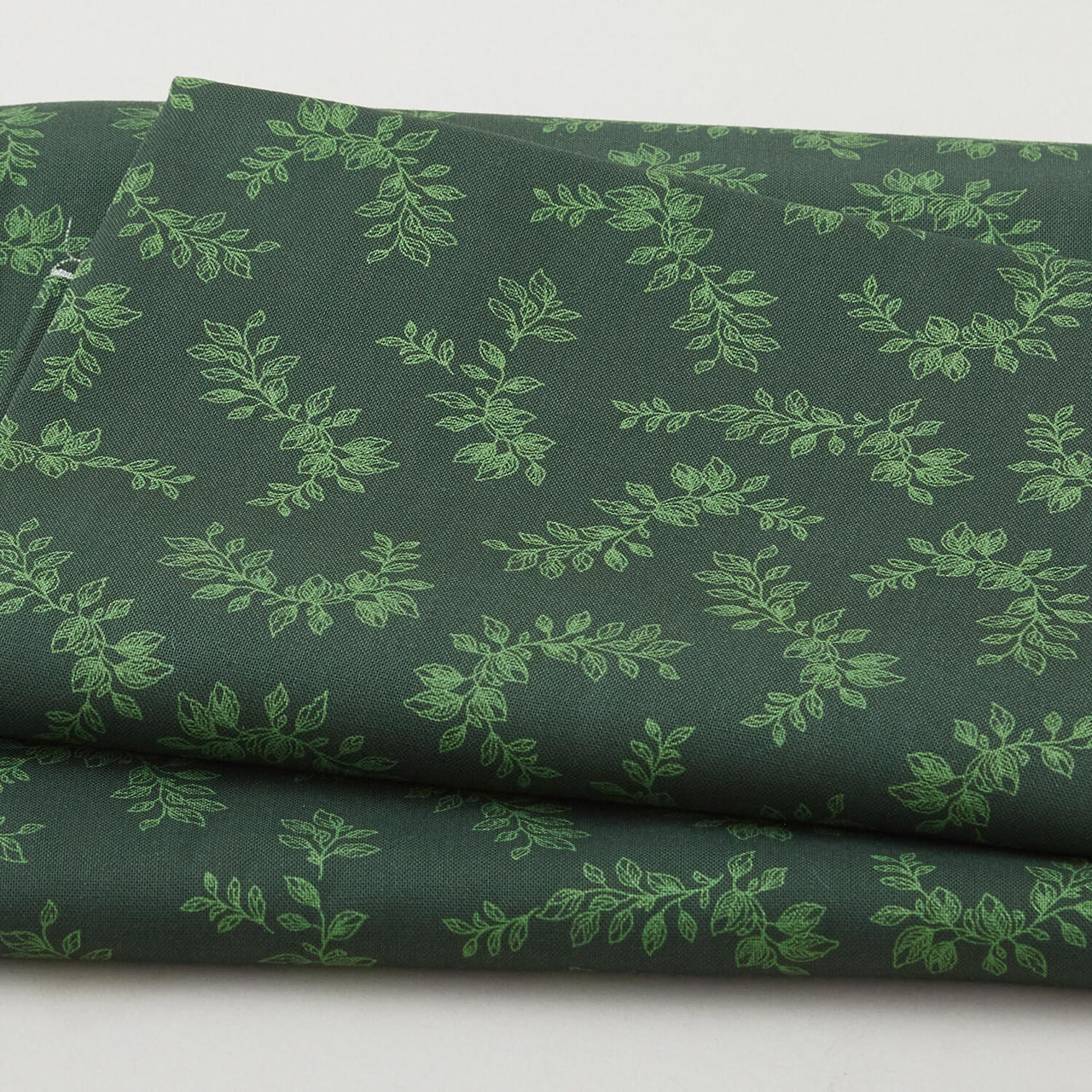 Ruby Fern Favorites - Evergreen Vines 2 Yard Cut