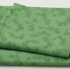 Ruby Fern Favorites - Holly Vines 2 Yard Cut