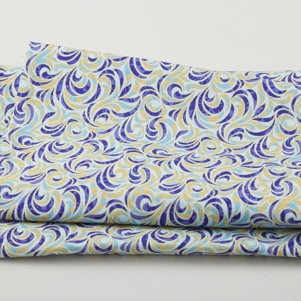 Hummingbird Haven Favorites - Aquamarine Swirls 2 Yard Cut