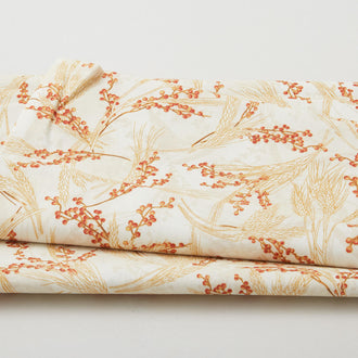 September Fields Favorites - Neutral Wheat and Berries 2 Yard Cut