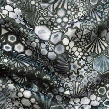 Doux Luxe - Hexagon Onyx Yardage