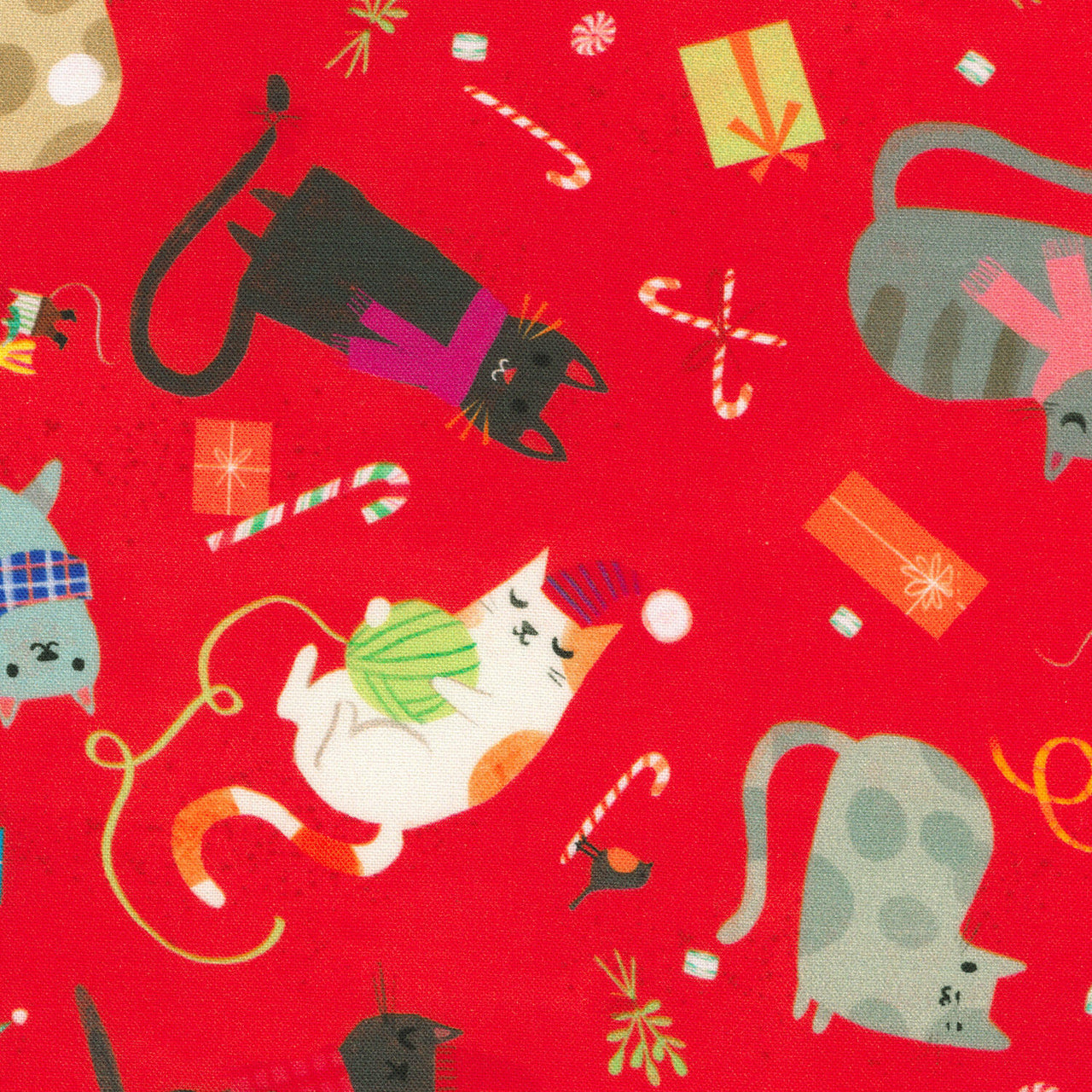 Jingle Pals - Christmas Cats Strawberry Yardage
