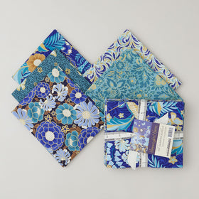 Hummingbird Haven Favorites Sapphire Fat Quarter Bundle 5 Piece
