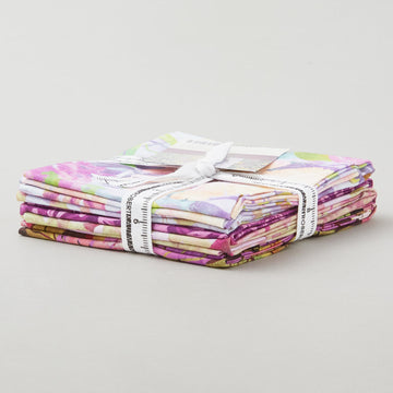 Moss & Mulberry Favorites Hydrangea Fat Quarter Bundle - 5 Piece