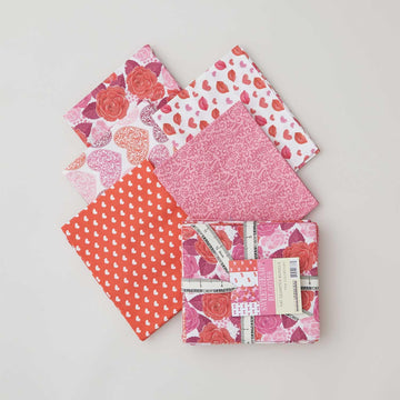 Sweetheart Blooms Fat Quarter Bundle - 5 Piece
