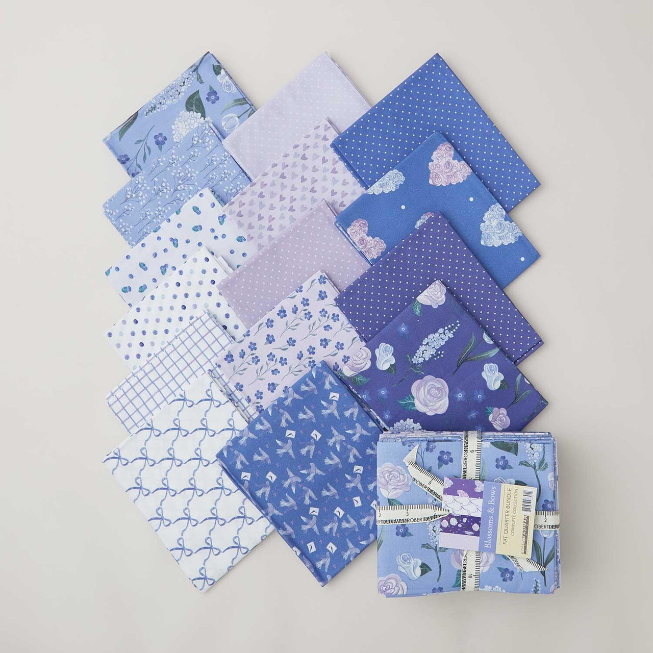 Blossoms & Bows Fat Quarter Bundle - 15 Piece