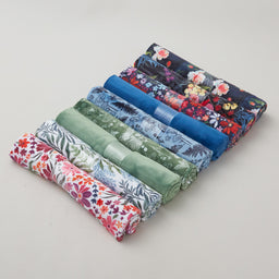 Quilting Cuddle® Whispering Bloom Vibrant Fat Quarter Pack