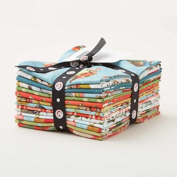 Holly Woods Fat Quarter Bundle